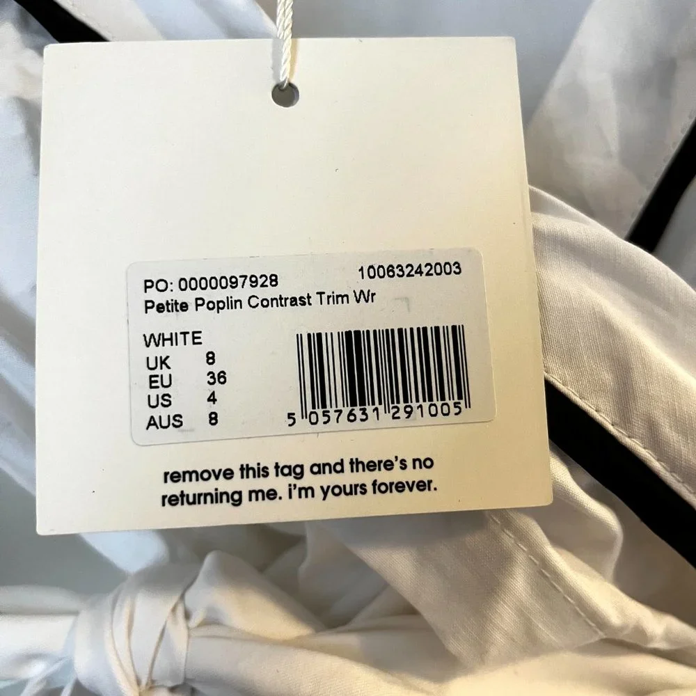 NWOT | MISSGUIDED Petite Poplin Contrast Trim Wrap Top - Picture 4 of 6